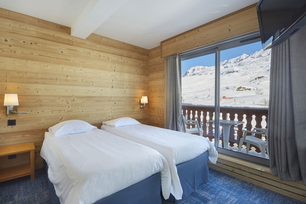 Standard Quadruple Room photo 2