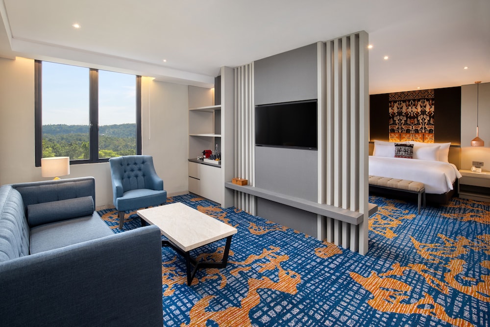 Executive Room - Photo 1