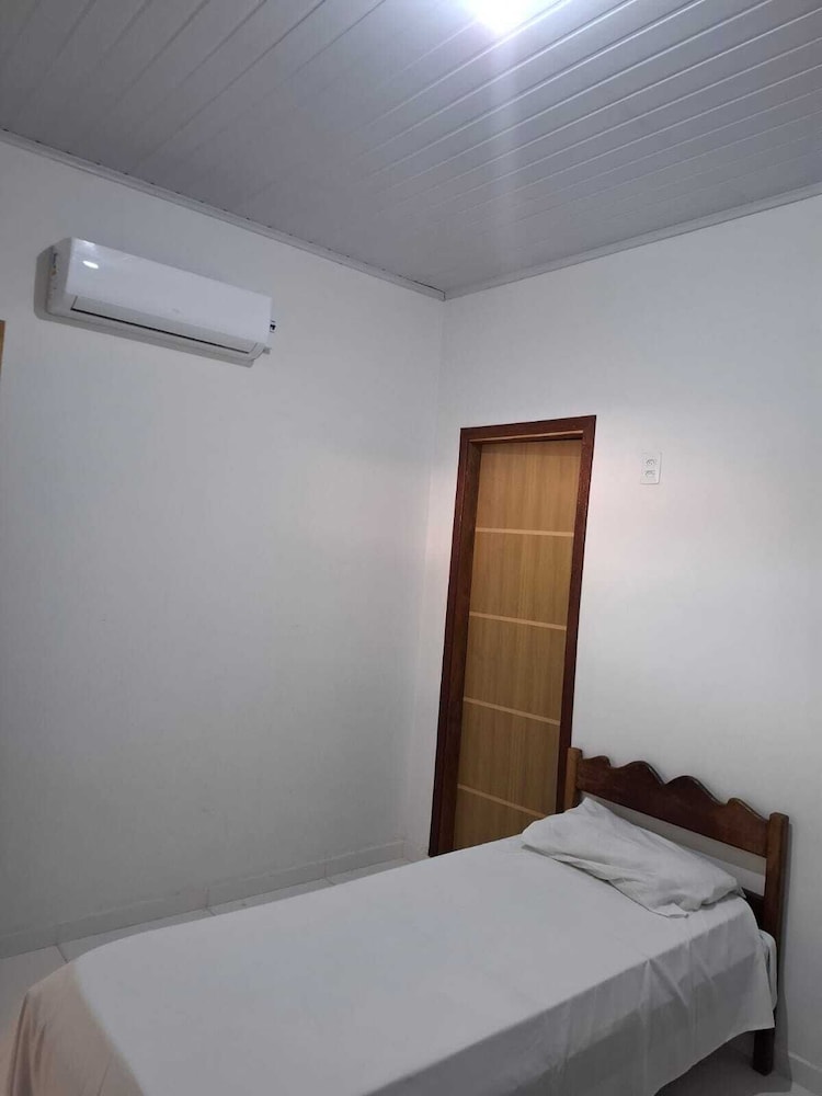 Basic Twin Room photo 3