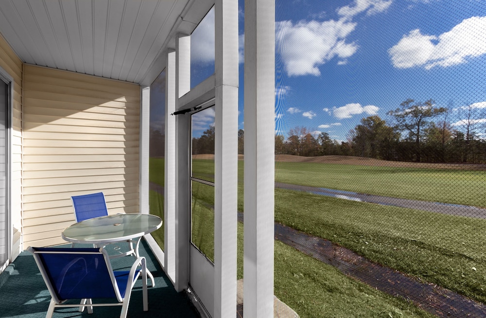 Condo, 2 Bedrooms