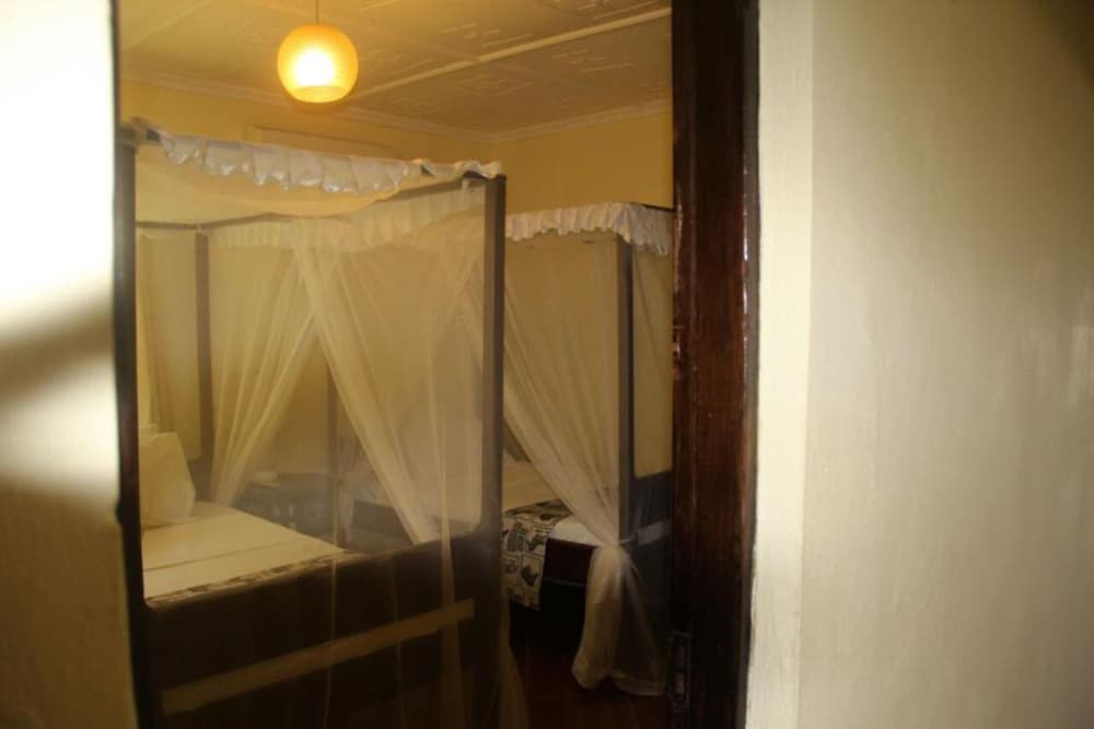 Apartment, 4 Bedrooms, Garden View