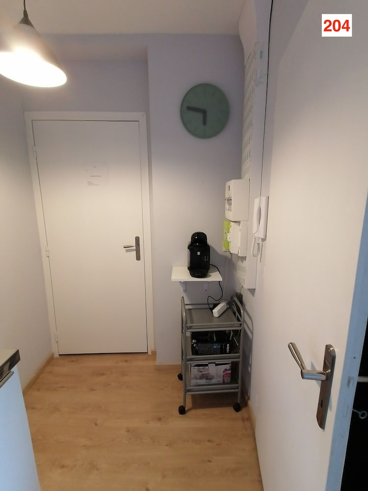 Classic Studio, Ensuite - Photo 10