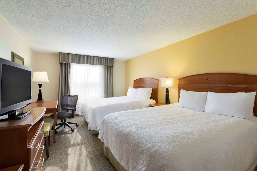 Room, 2 Queen Beds, Accessible, Non Smoking