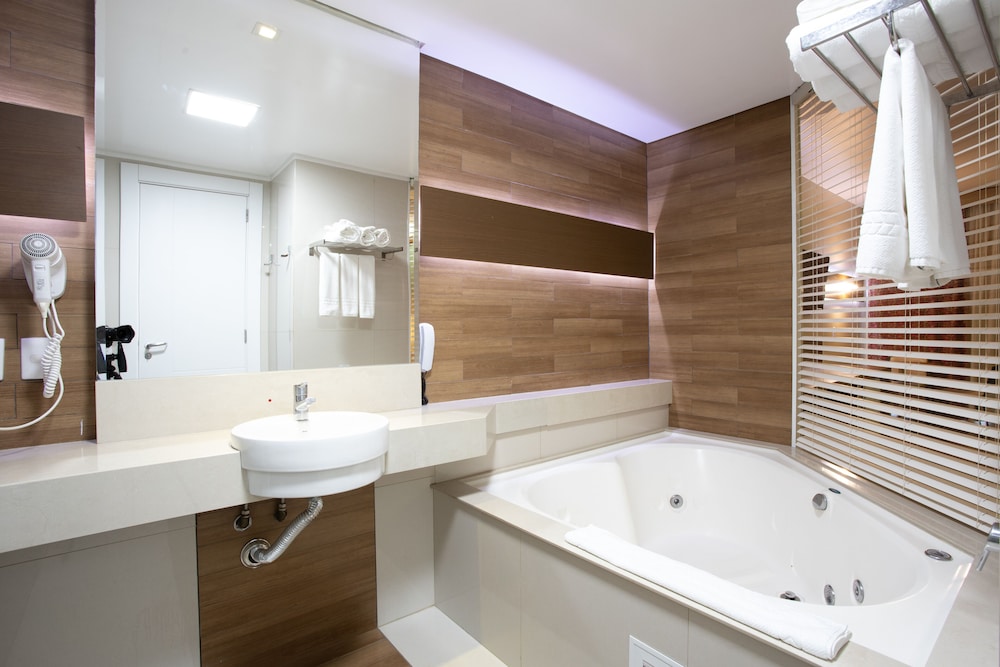 Room (Suite Master - Vista Piscina) - Photo 11
