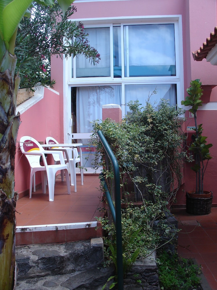 Family Triple Room - Photo 9