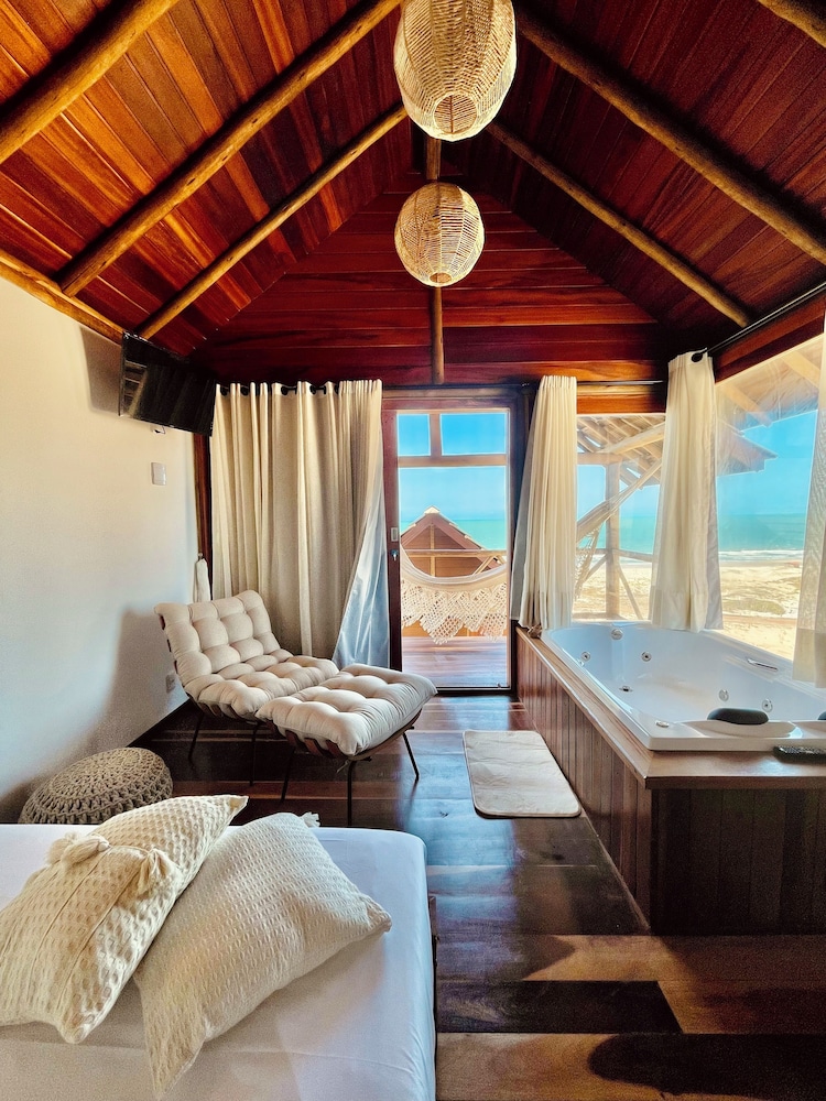 Honeymoon Bungalow, Beach View, Sea Facing photo 2