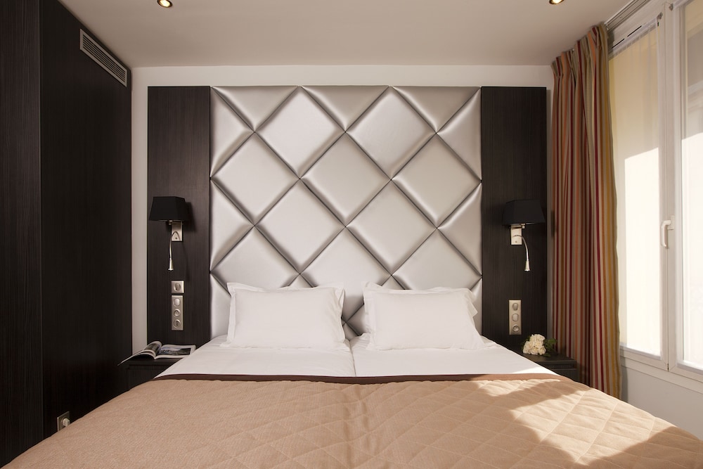 Superior Room with Double or Twin Beds
