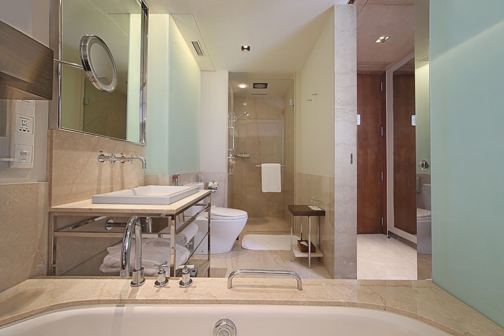 Premier Room - Photo 6