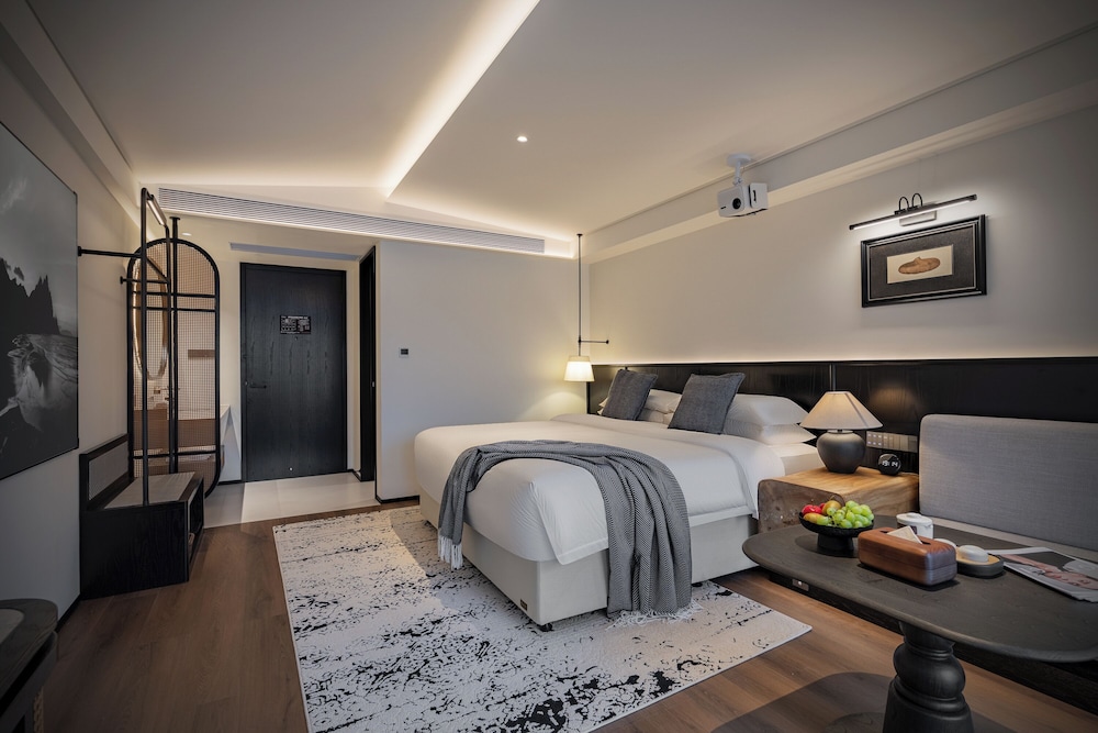 Luxury Double Room, River View photo 2