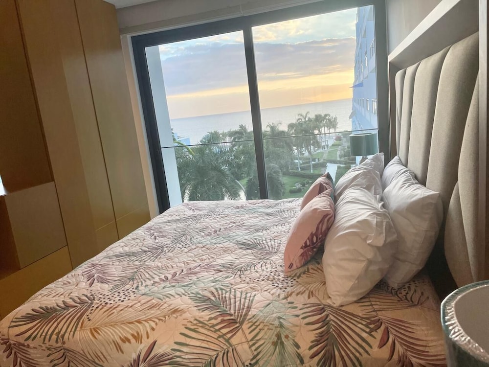 Standard Apartment, 1 Bedroom, Balcony, Partial Sea View