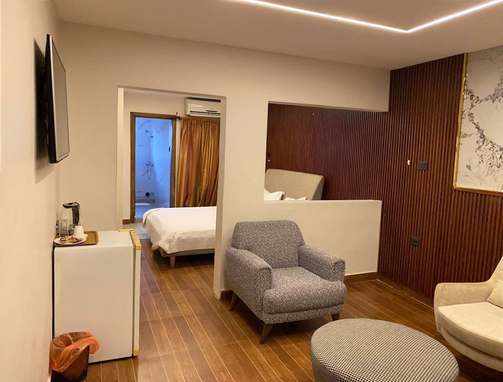 Junior Suite