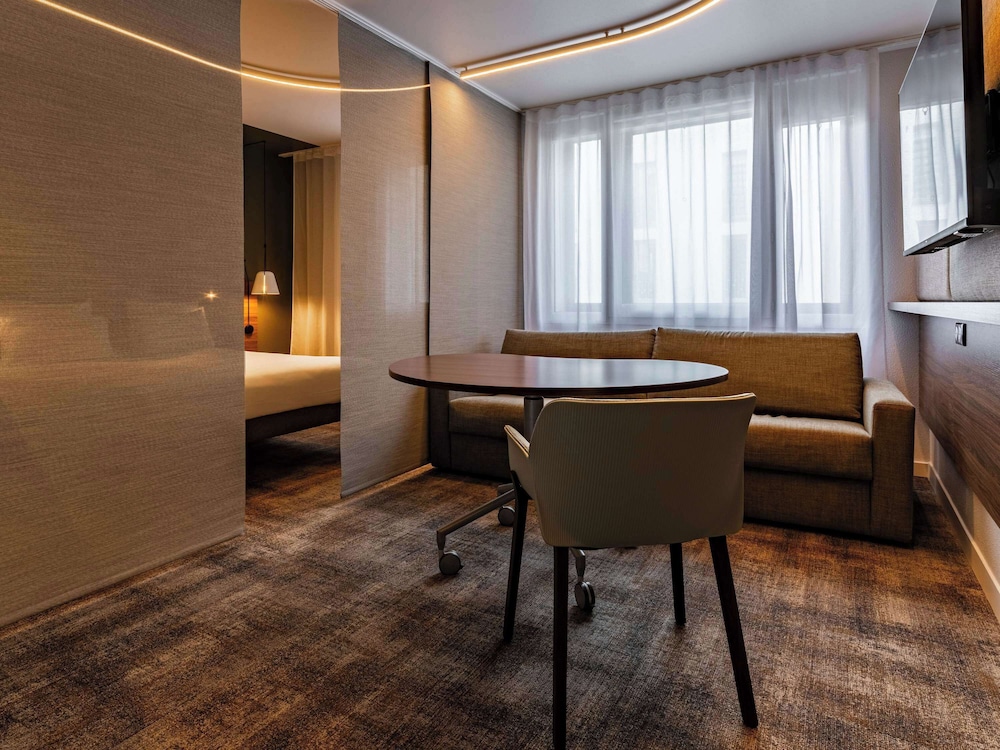 Executive Suite, 1 King size bed and 1 double sofa bed - Photo 8