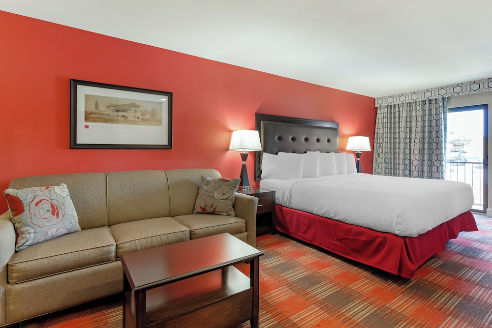 Studio, 1 Queen Bed with Sofa bed, Kitchenette