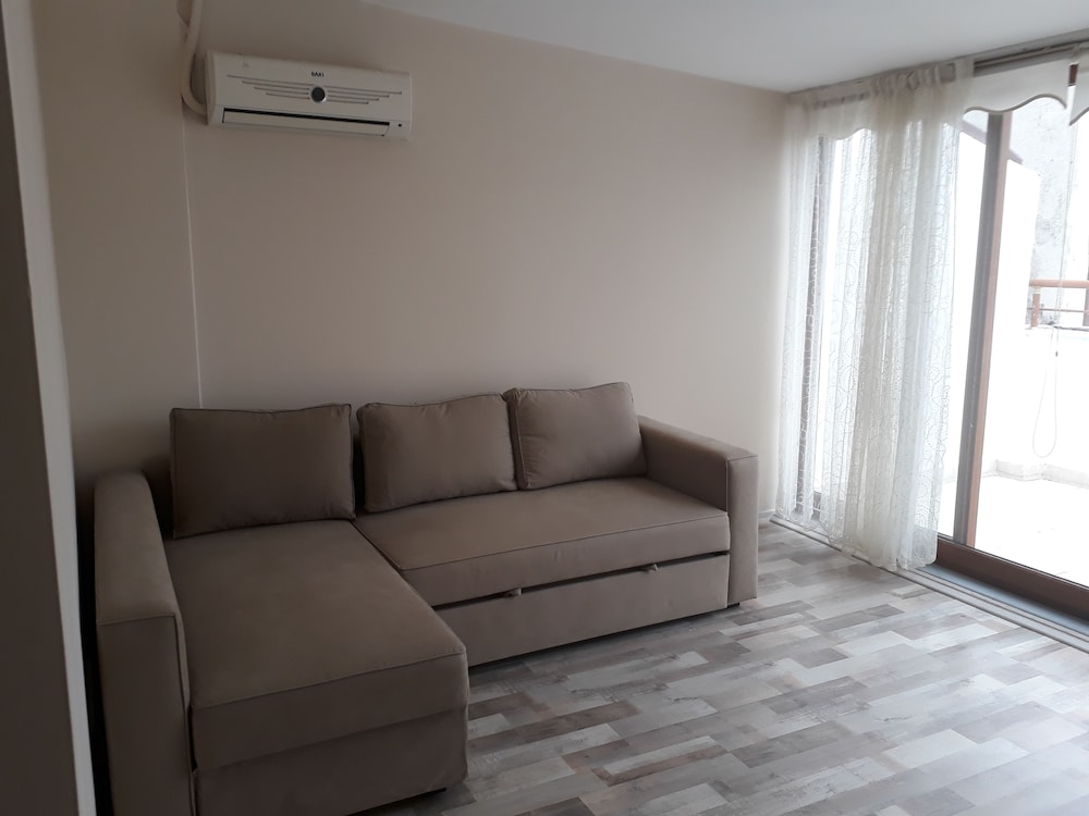 Family Studio Suite, 1 Bedroom photo 3