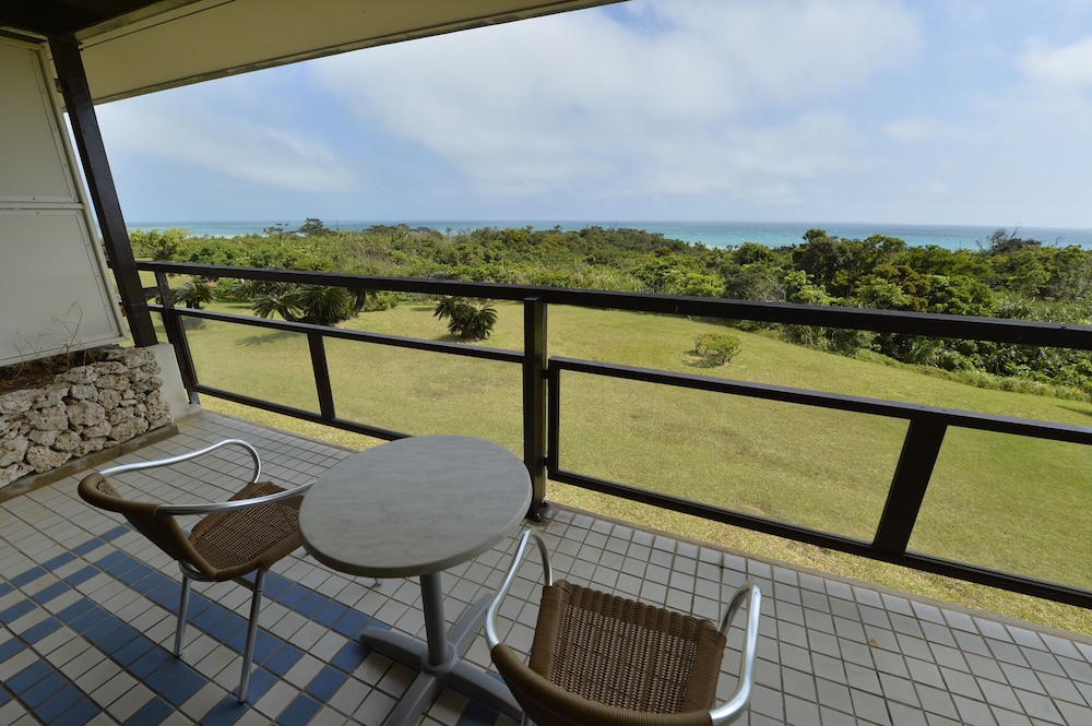 Ocean View Deluxe - Photo 3