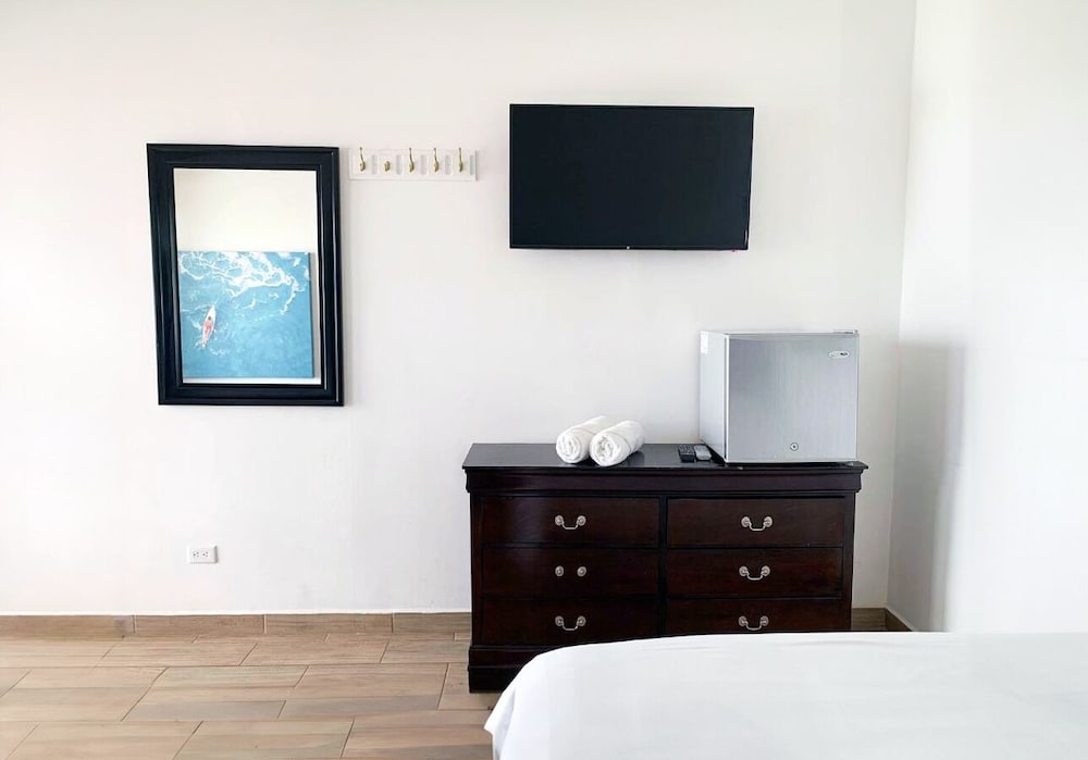 Standard Double Room, 1 Queen Bed photo 2