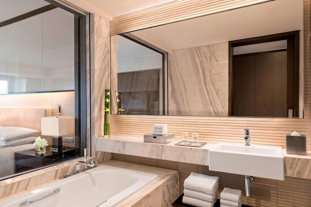 Executive Room, 2 Double Beds - Photo 4