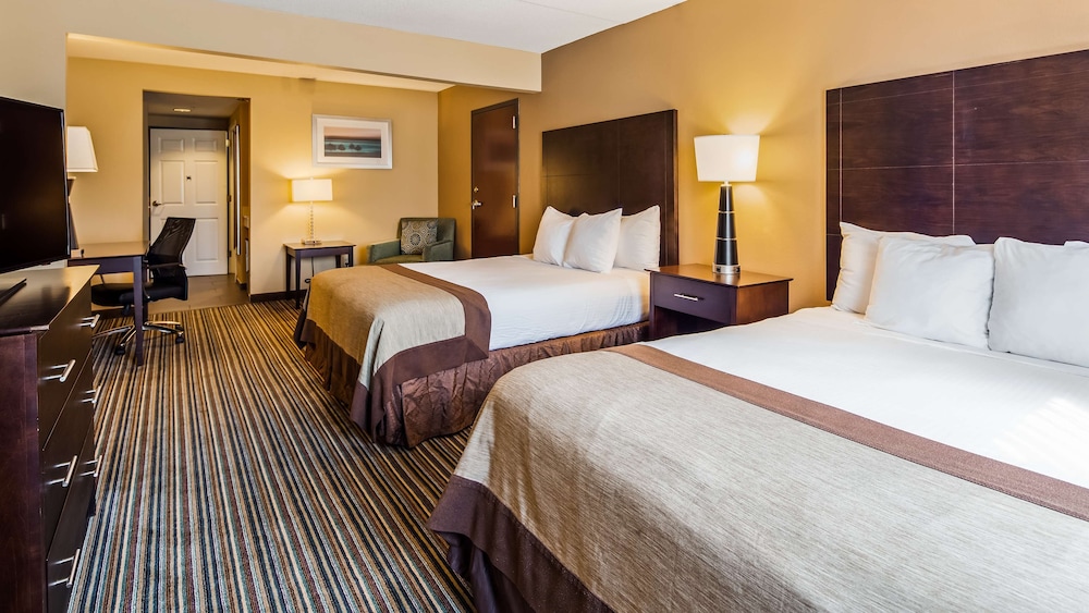 Standard Room, 2 Queen Beds, Non Smoking, Refrigerator & Microwave