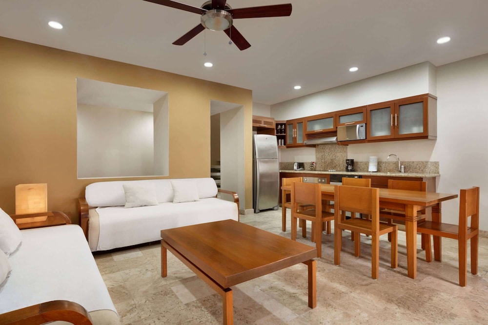 Superior Suite, 3 Bedrooms (Penthouse) - Photo 1