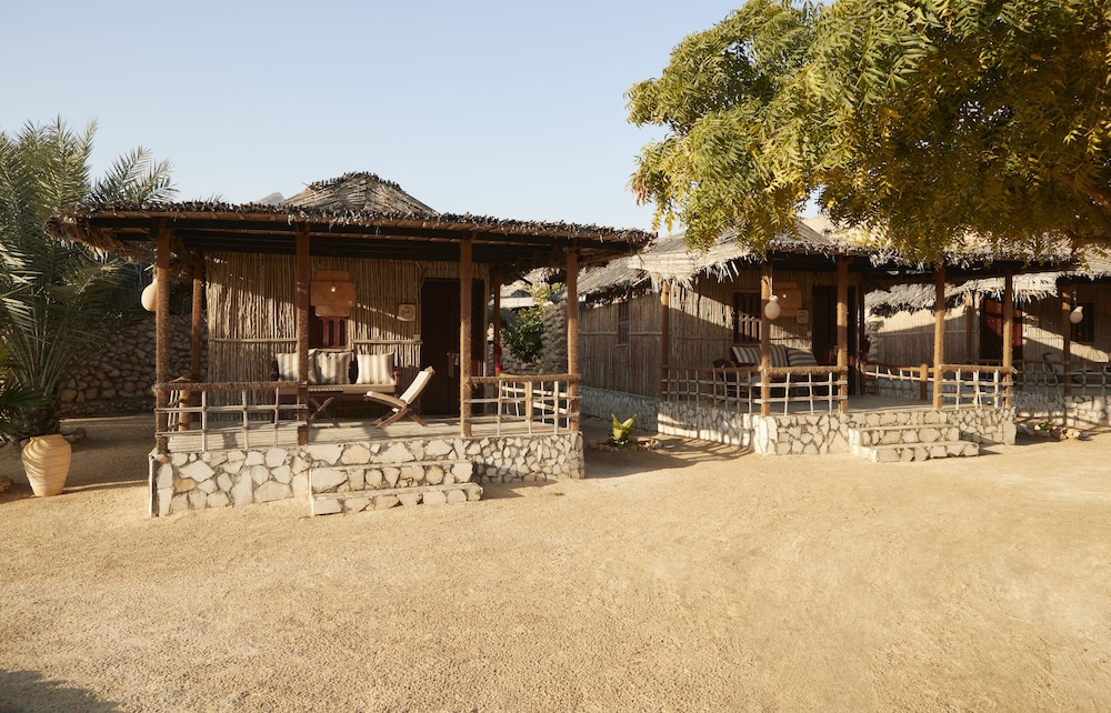 Traditional Twin Room (Hut)