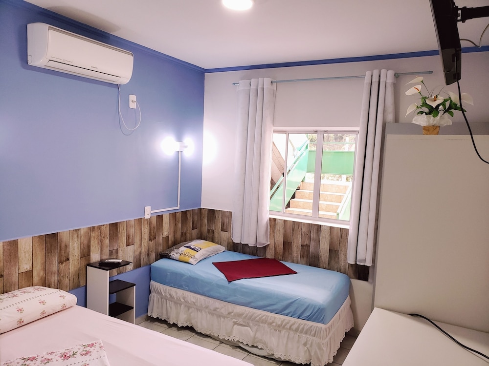 Standard Triple Room (ar condicionado) photo 3