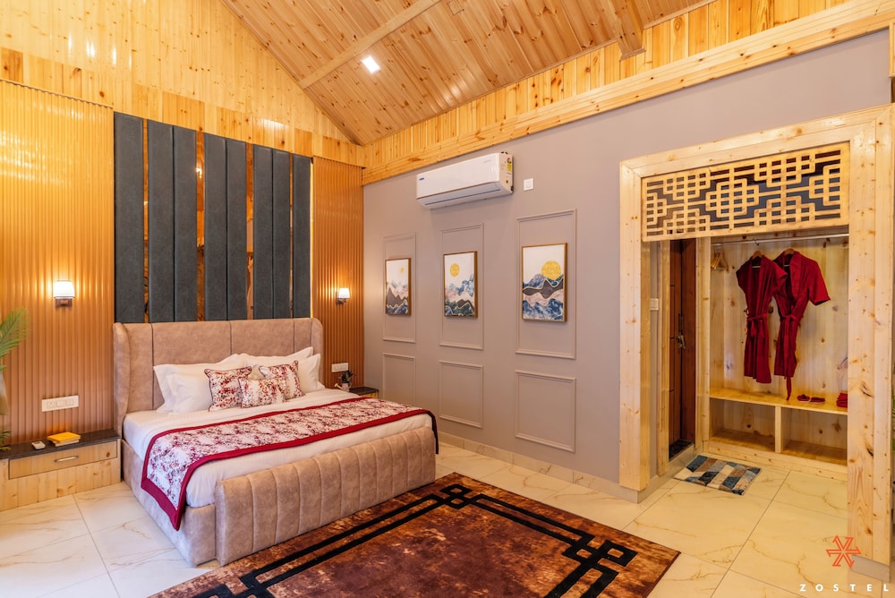 Suite - Photo 2
