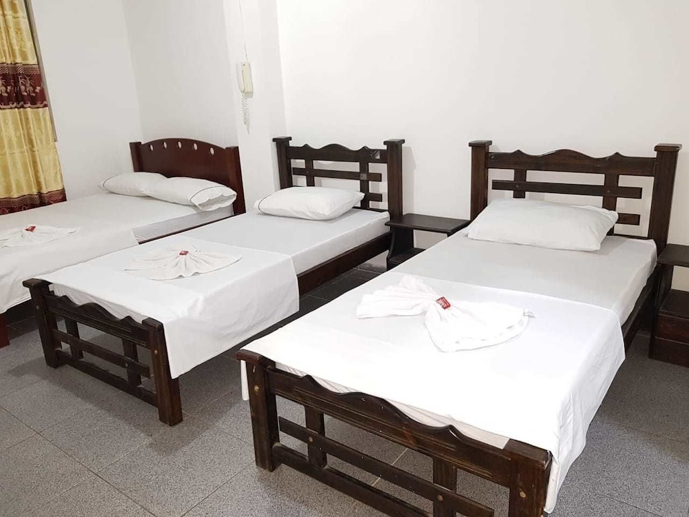Basic Triple Room, Multiple Beds, Non Smoking photo 1