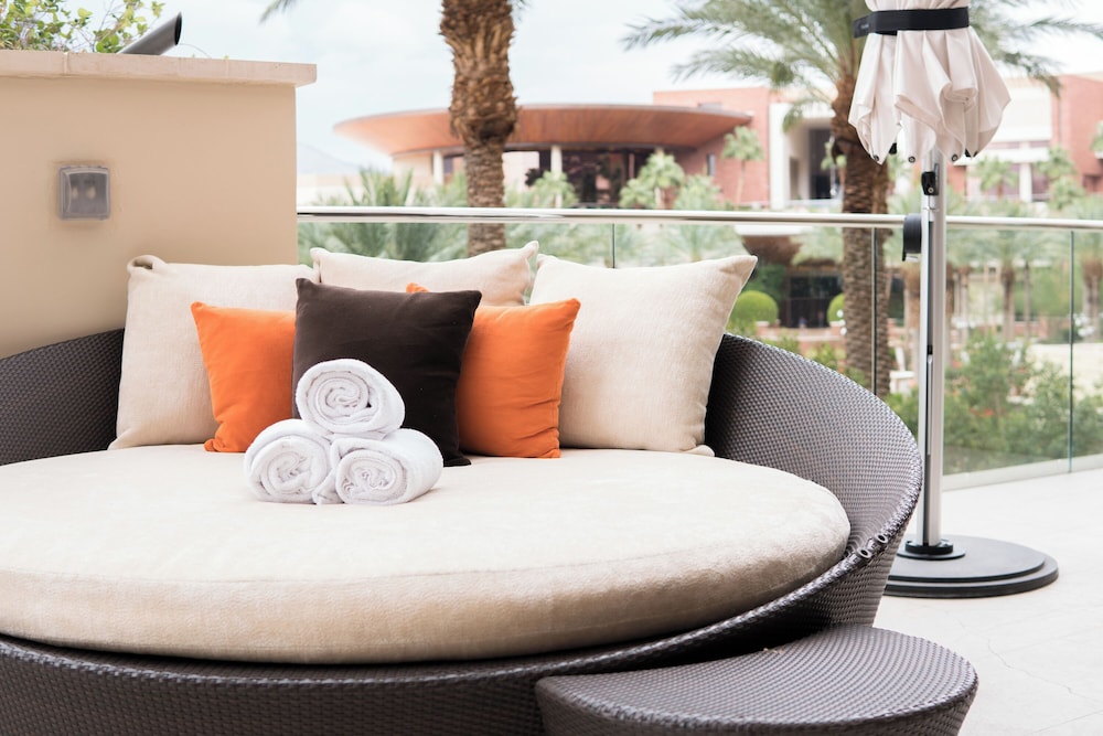 Grand Villa, 2 Bedrooms thumbnail 6