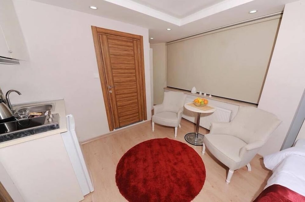 Comfort Studio Suite photo 3