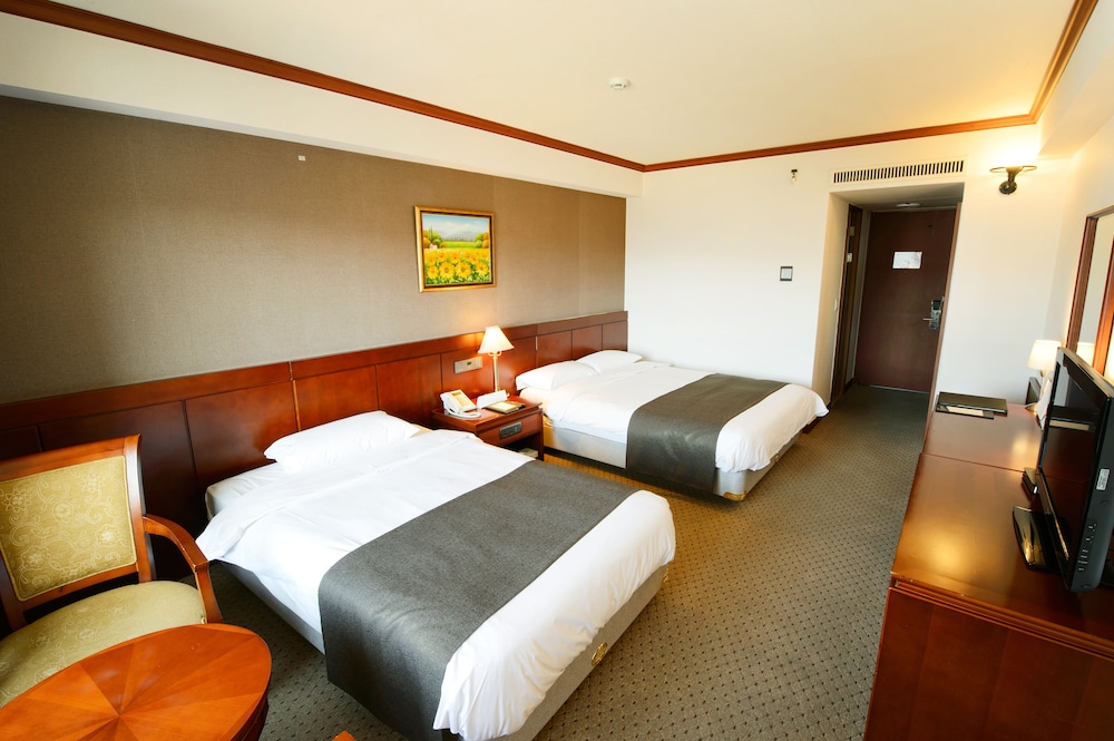 Superior Twin Room photo 2