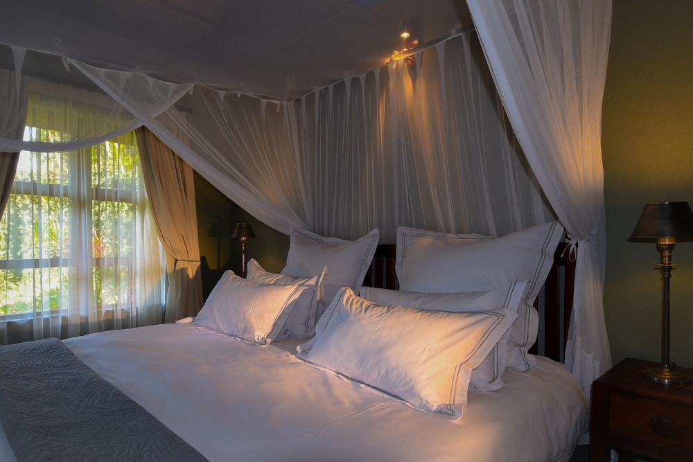 Luxury Double Room, 1 King Bed photo 3