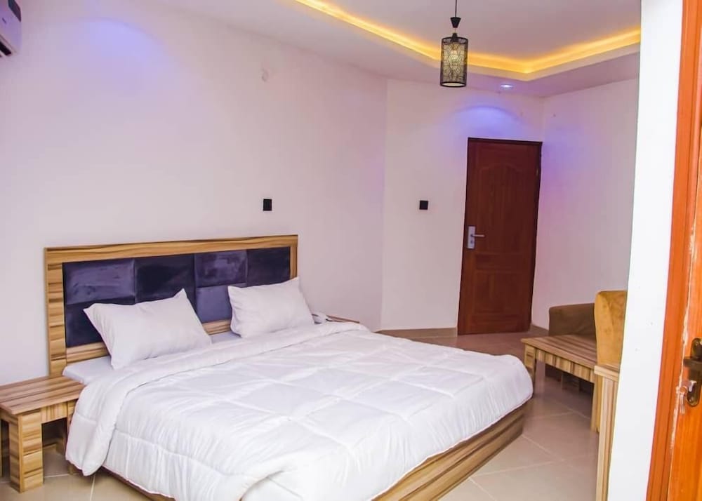 Luxury Room