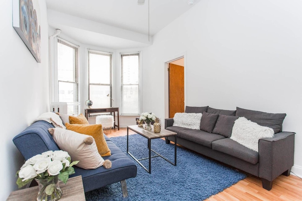 Apartment (3 Bedrooms)