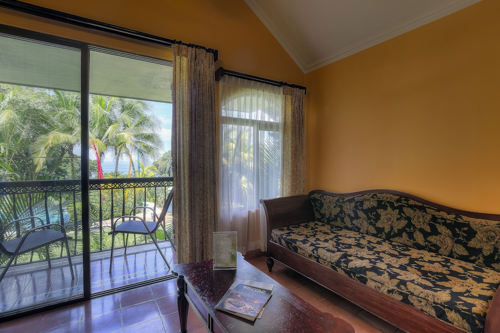 Deluxe Double Room, 1 Double Bed - Photo 4
