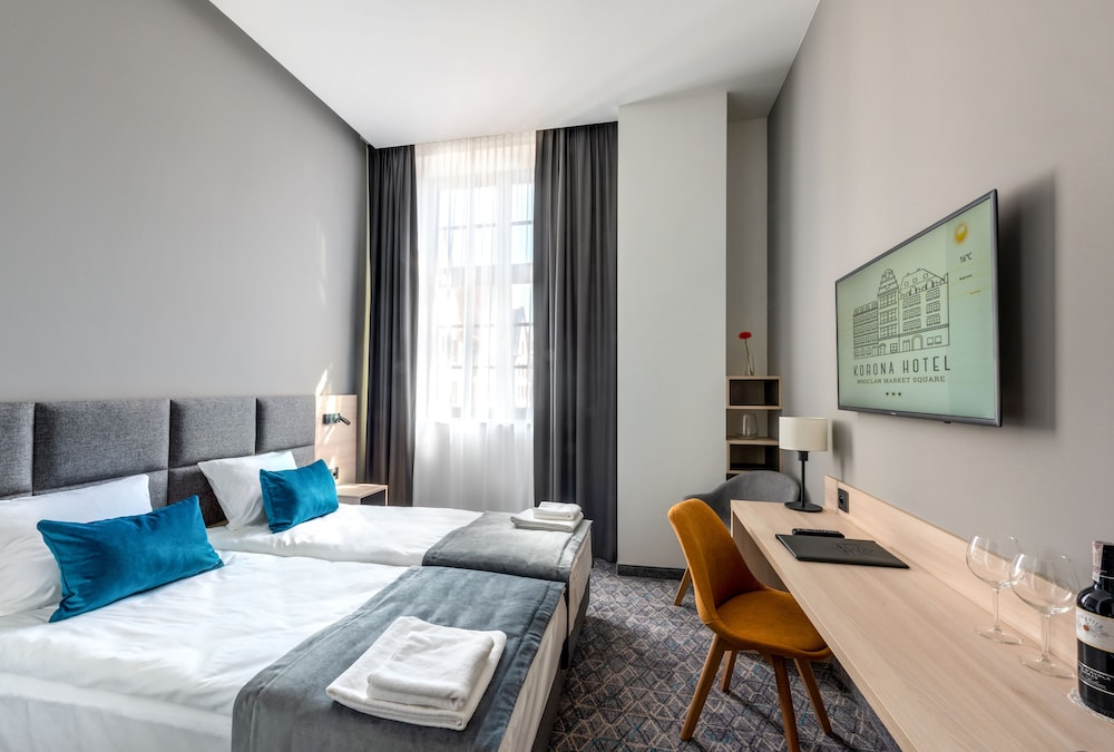 Standard Double Room, 2 Twin Beds (3*) - Photo 1