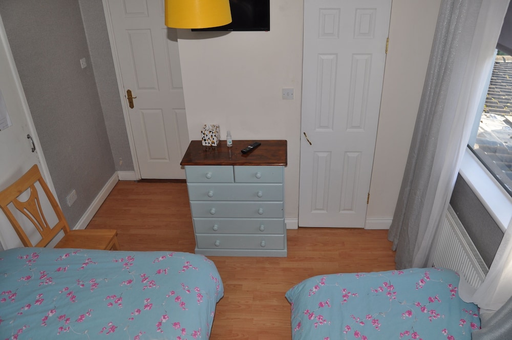 Deluxe Triple Room photo 2