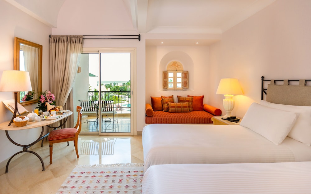 Deluxe Twin Room, Pool View - Photo 1