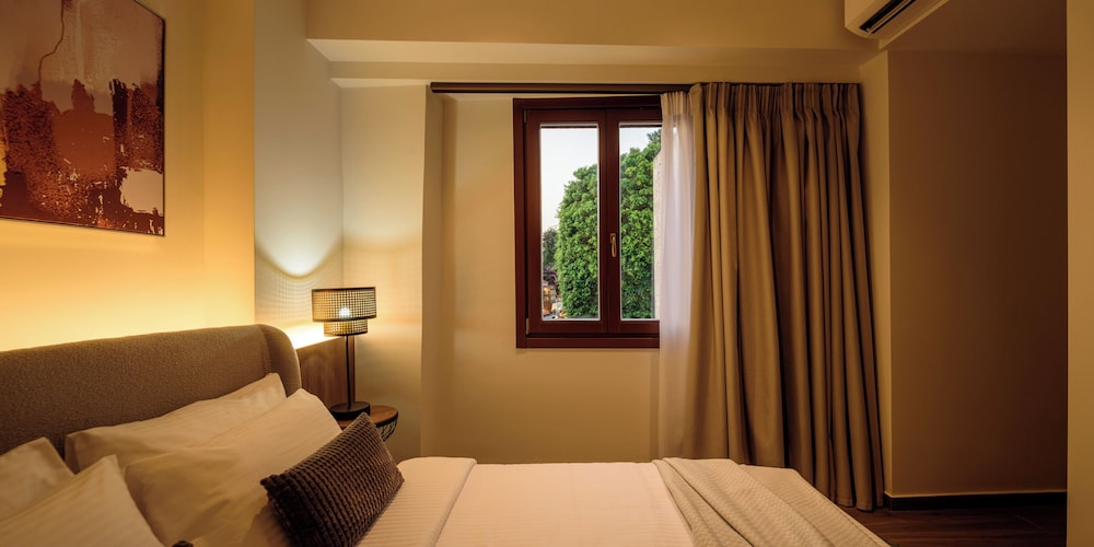 Junior Double Room