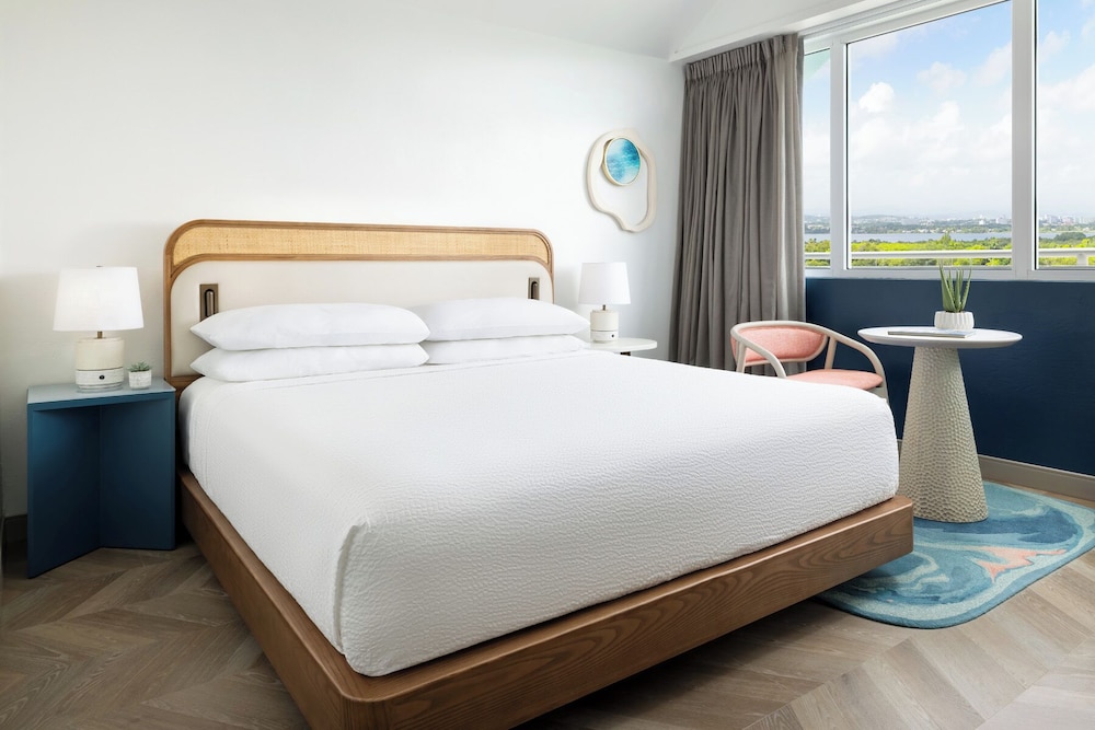 1 King Bed Ocean View - Photo 1