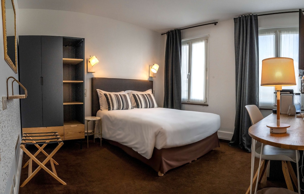 Superior Room, 1 Queen Bed