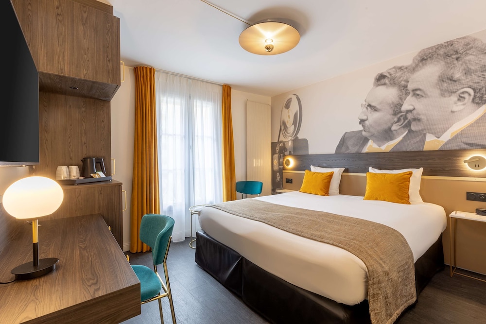Comfort Room, 1 Queen Bed, Non Smoking - Photo 1
