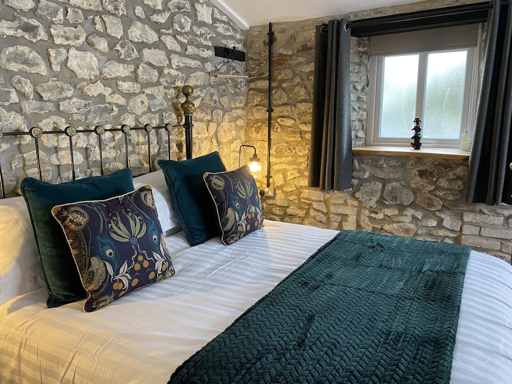 Comfort Suite, Ensuite (BIRCH ROOM) photo 2