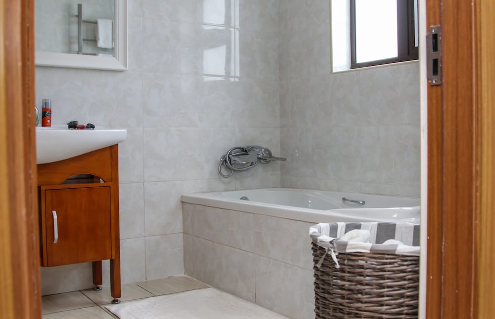 Exclusive Double or Twin Room, 2 Bedrooms photo 3