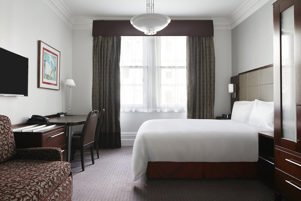 Superior Room, 1 Queen Bed with Sofa bed