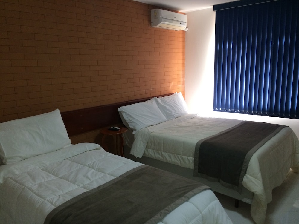 Standard Triple Room photo 3