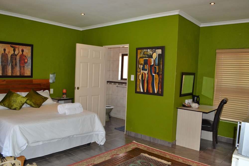 Comfort Room, 1 Bedroom (Double Room (Shower)) photo 3