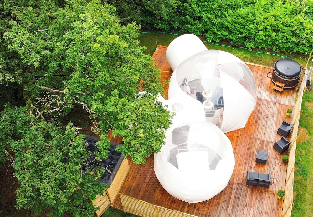 Deluxe Suite, 1 Bedroom, Hot Tub, Garden View