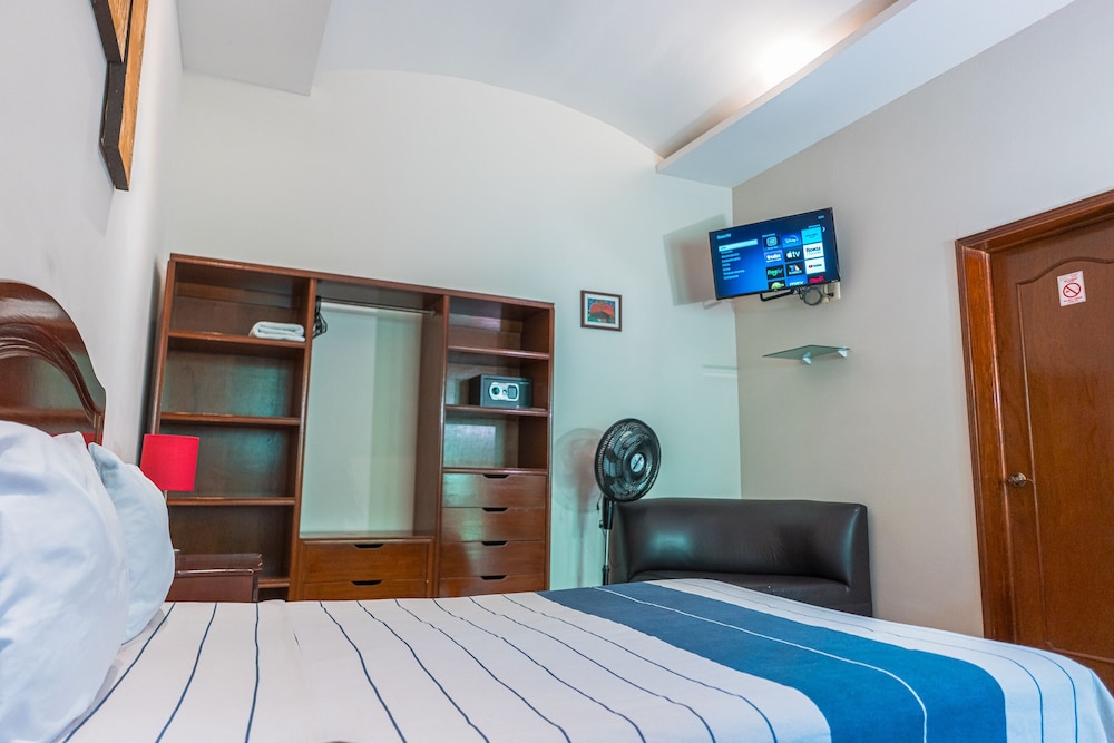 Standard Room photo 2