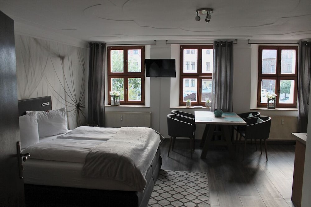 Quadruple Room (Büttner 1)