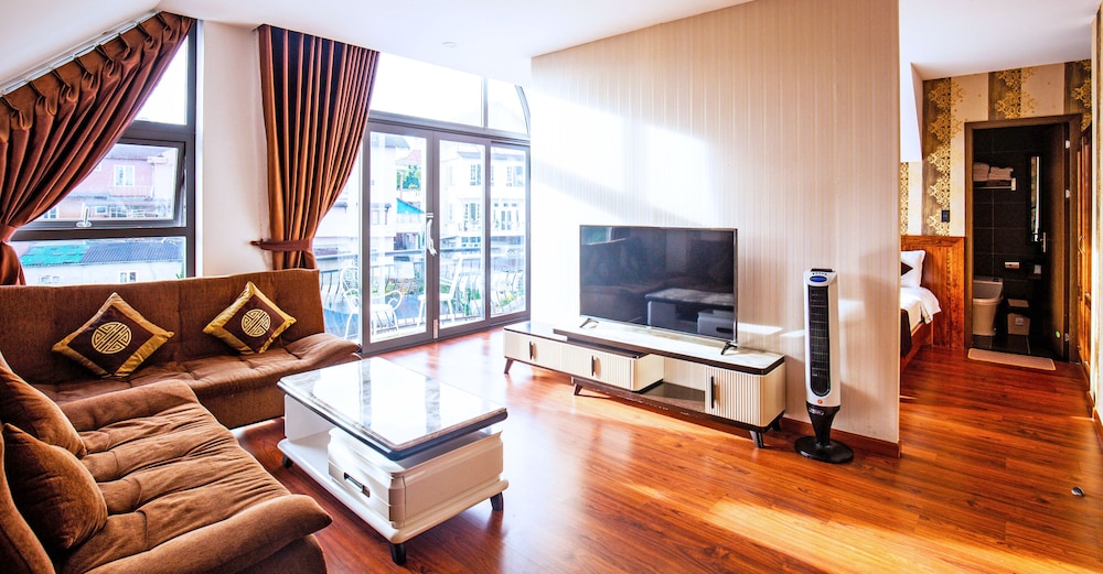Luxury Twin Room